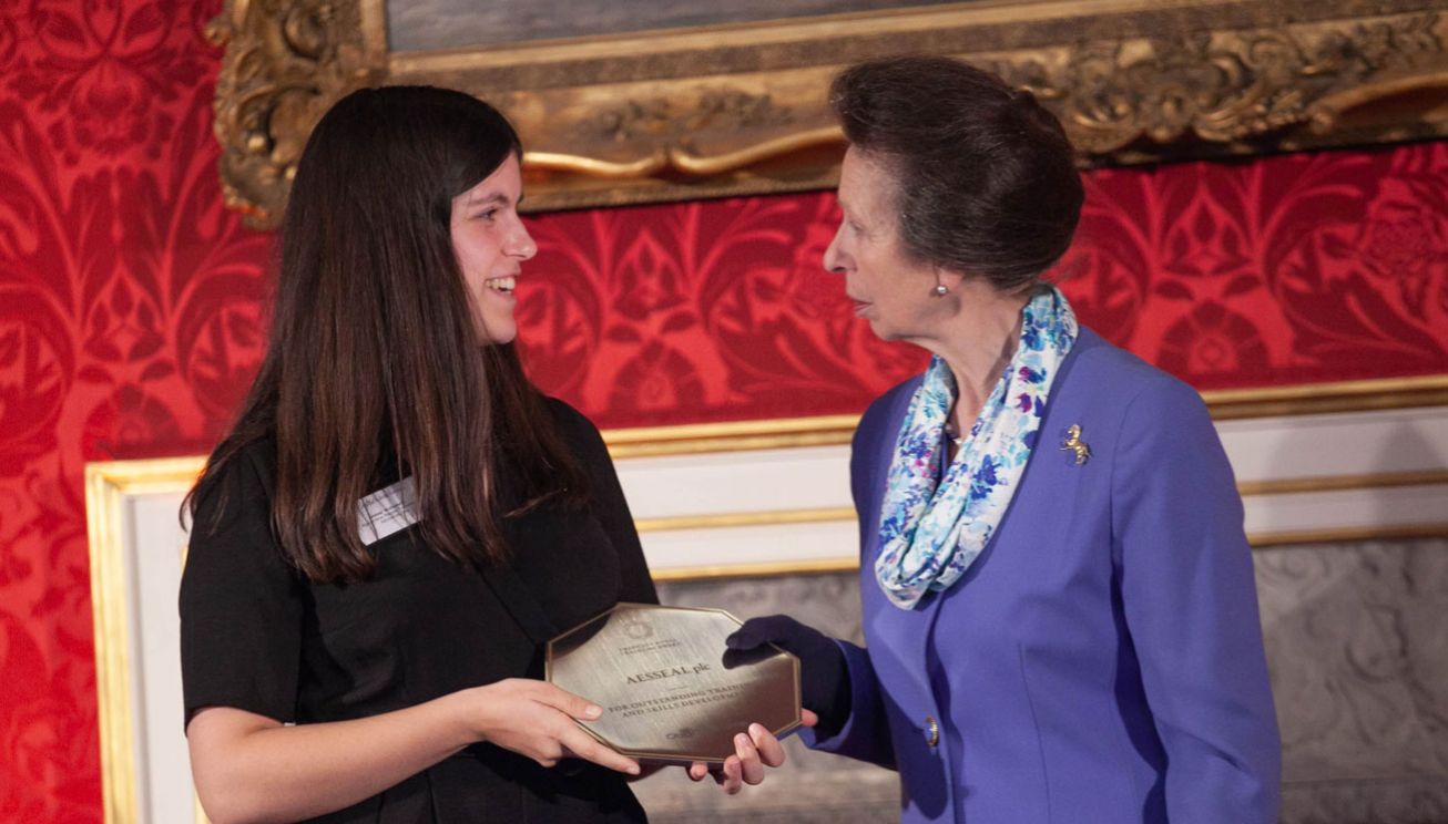 The ceremony took place on 31st October with Amber Nicholson accepting the award on behalf of AESSEAL from HRH The Princess Royal at St James’s Palace.